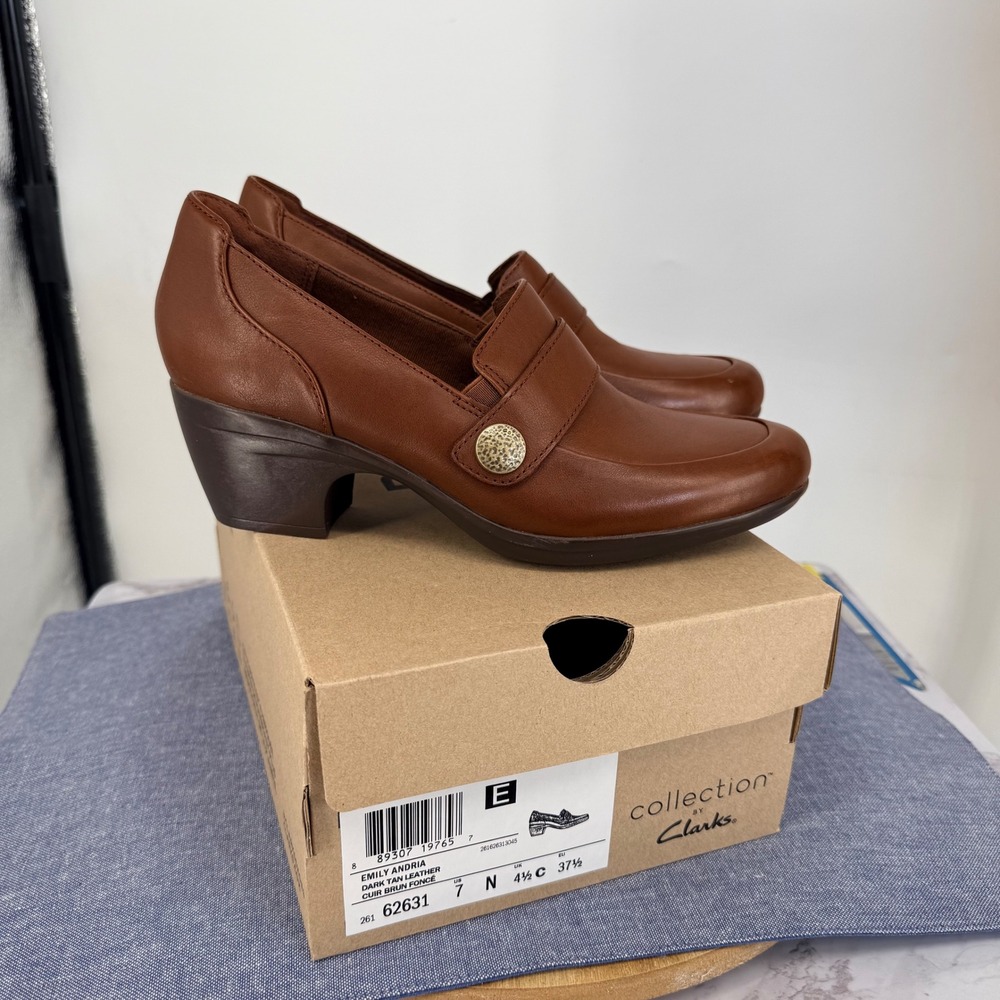 Clarks Emily Andria Loafer Pump Womens 7 Narrow Dark‎ Tan Leather Block Heel